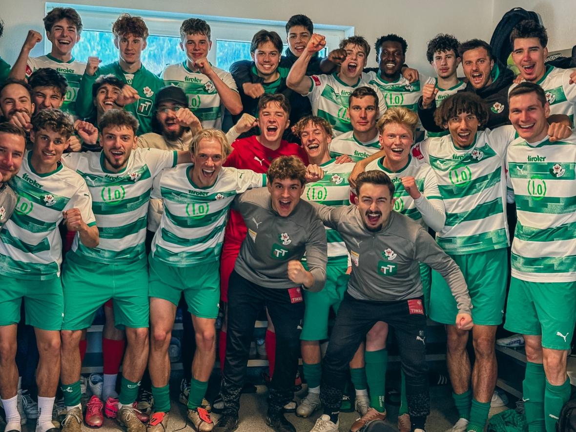 Juniors: Heimsieg zum Auftakt in Mötz