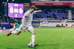 Mittwochabend unter Flutlicht: Nachtragsspiel bei den Schwoazn ante portas