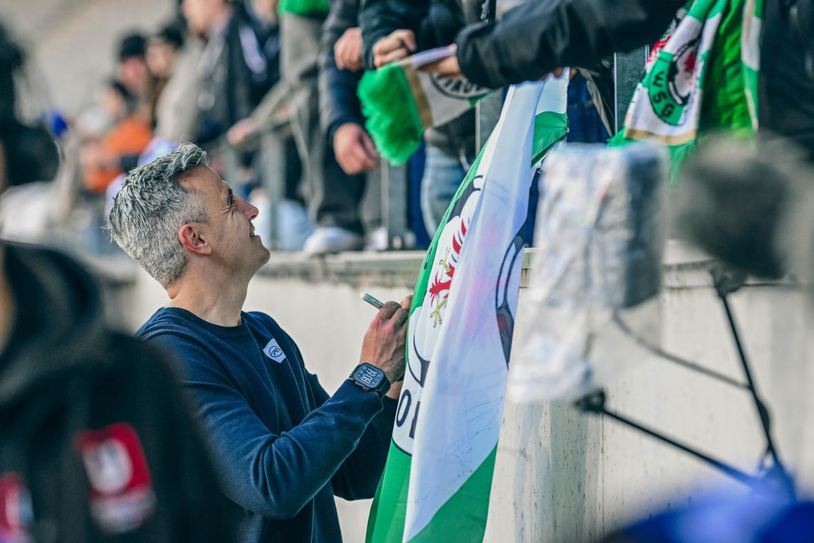Am Freitag: WSG-Fanfahrt nach Altach