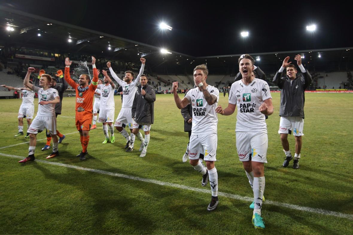 Dritter Derbysieg