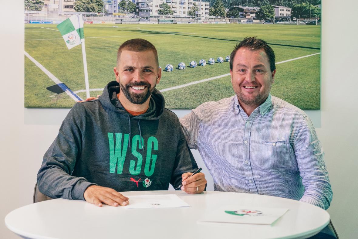 Lukas Hinterseer bleibt Grün-Weißer