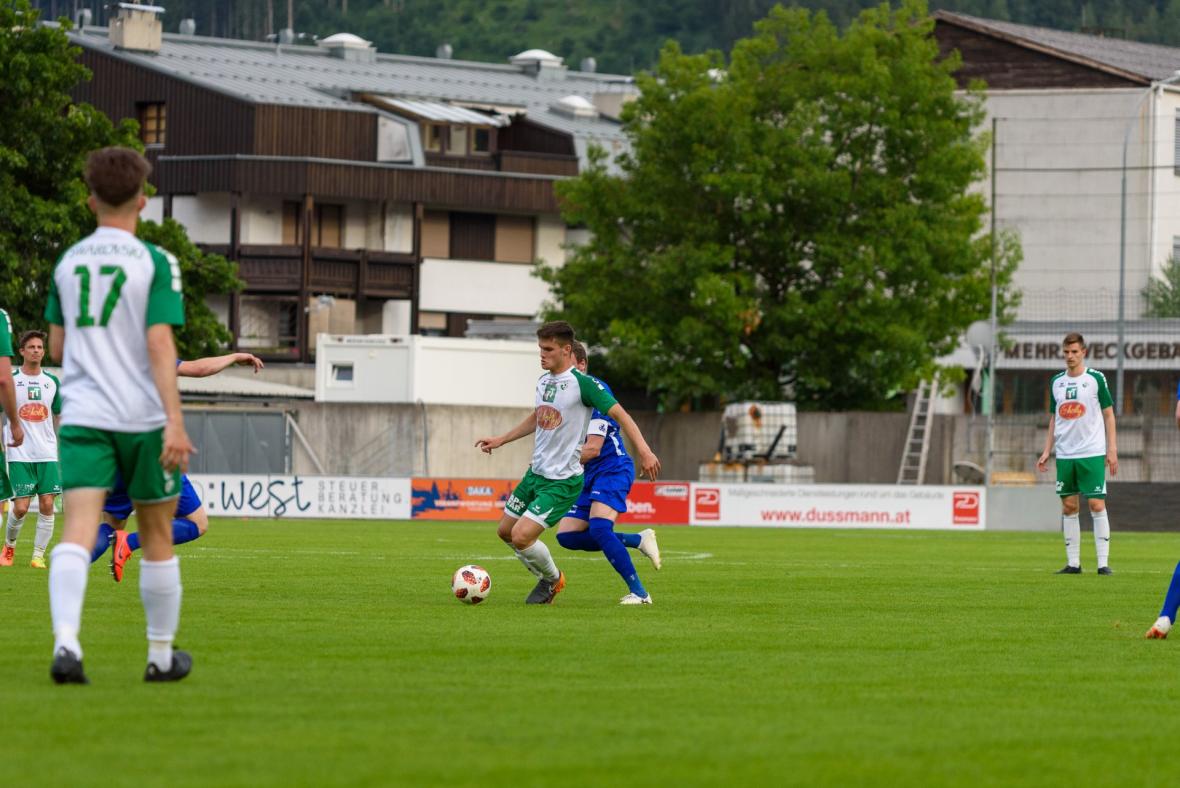 Amas triumphieren im letzten Heimspiel