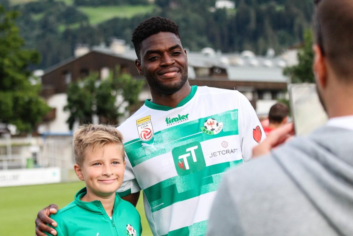 Saisoneröffnungsfest im Gernot Langes Stadion