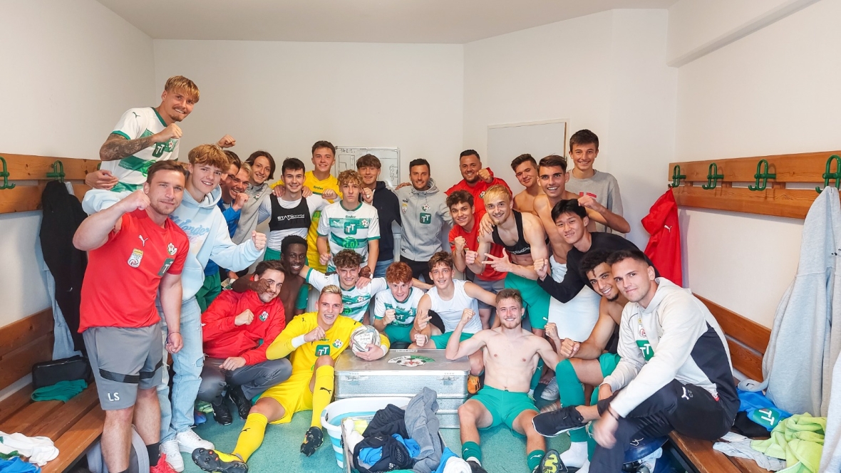 Grün-weißer Jubel in Wörgl: Die Ludwiger-Elf bejubelte den ersten Saisonsieg