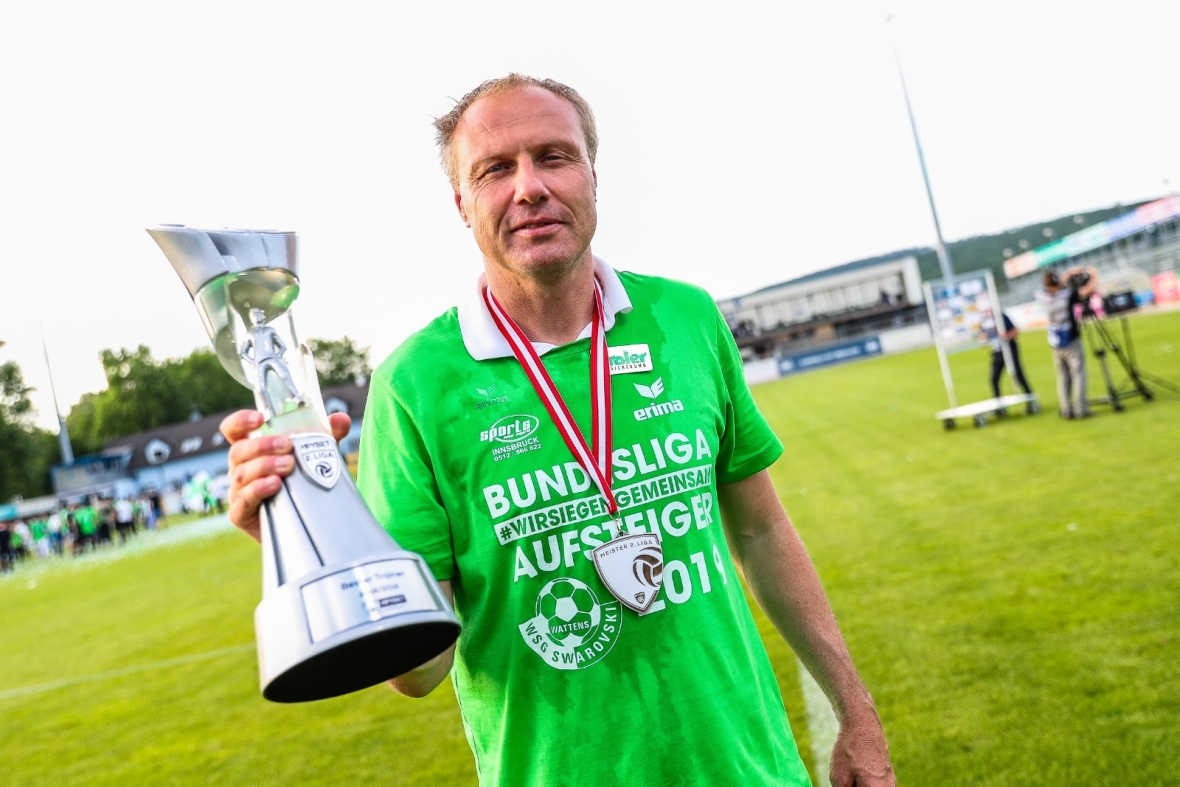 Verlässt nach elf Jahren und zwei Aufstiegen die WSG Tirol zum Saisonende: Cheftrainer Thomas Silberberger 