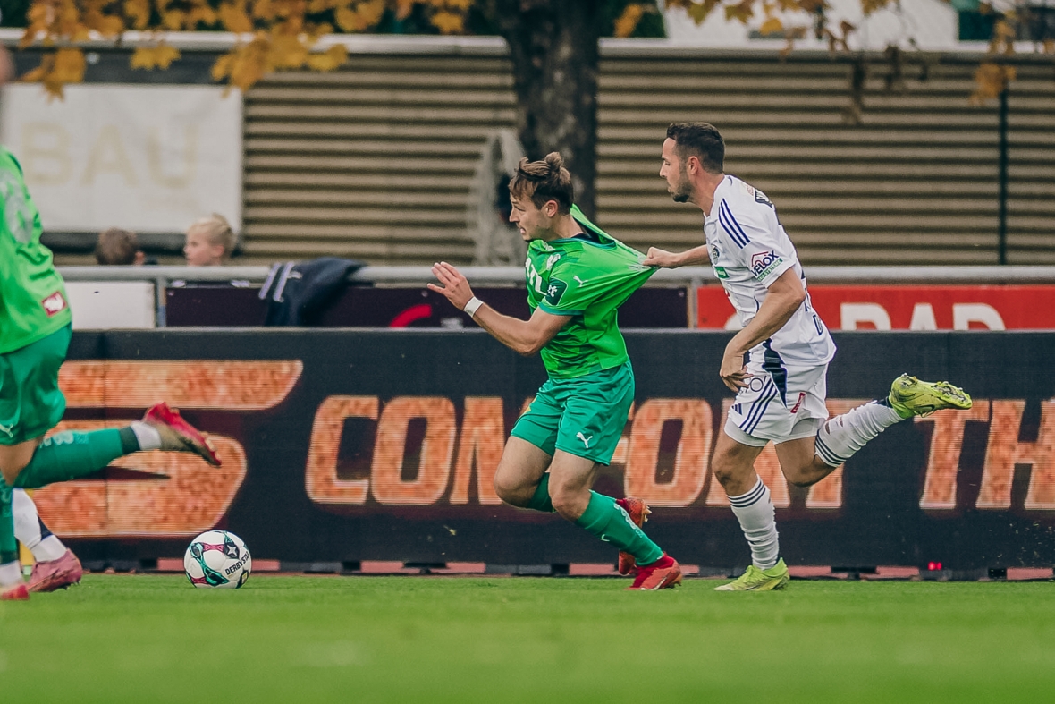 Lieferte auf seiner rechten Abwehrseite eine starke Leistung ab: Johannes Naschberger