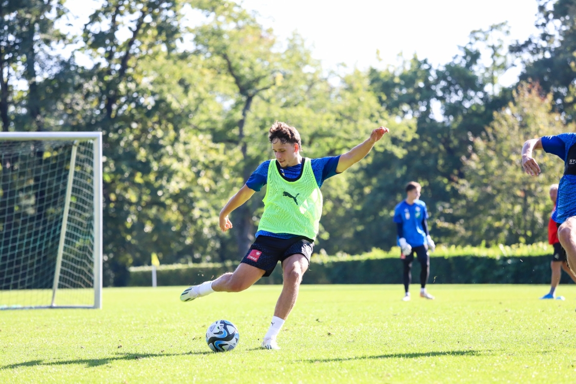 Stieg diese Woche wieder in das Mannschaftstraining ein: Sturm-Leihgabe Luca Kronberger