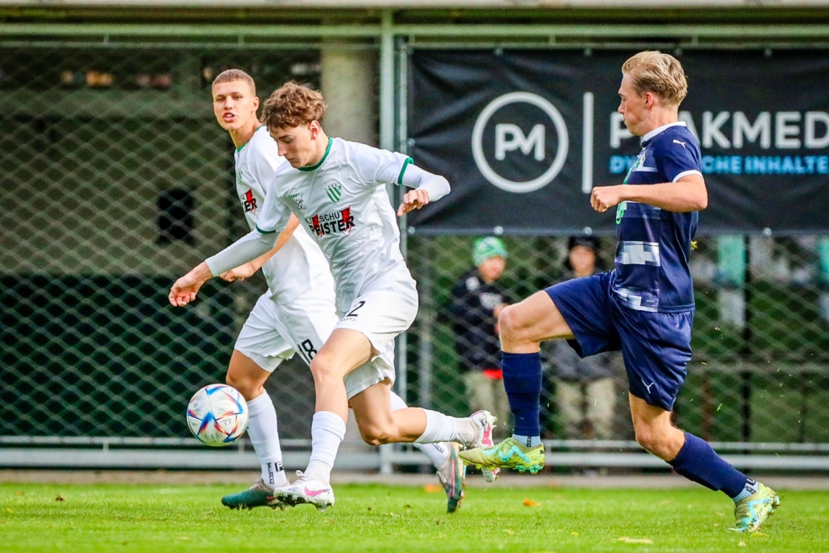 War maßgeblich an der frühen 1:0-Führung für unsere Juniors beteiligt: Tobias Wanner (re.)