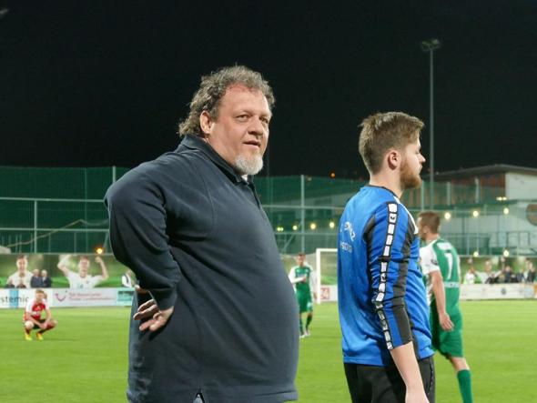 Vor drei Wochen im TFV-Cup musste Schwaz-Trainer Martin Hofbauer auf die Tribüne. Am Samstag hatte er ob der Überlegenheit der WSG einen ruhigen Nachmittag.